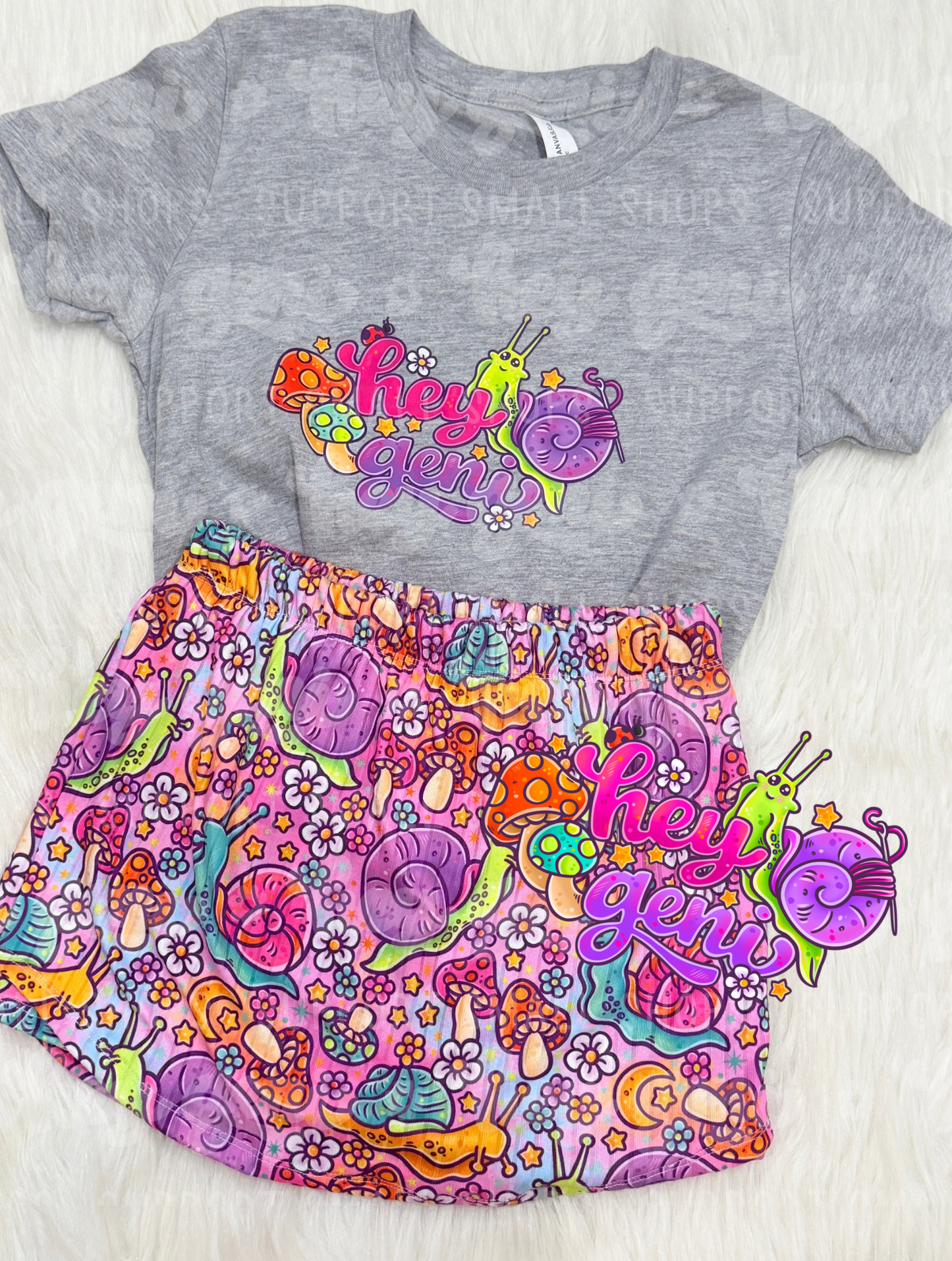 HEY GENI KIDS GRAPHIC TEES